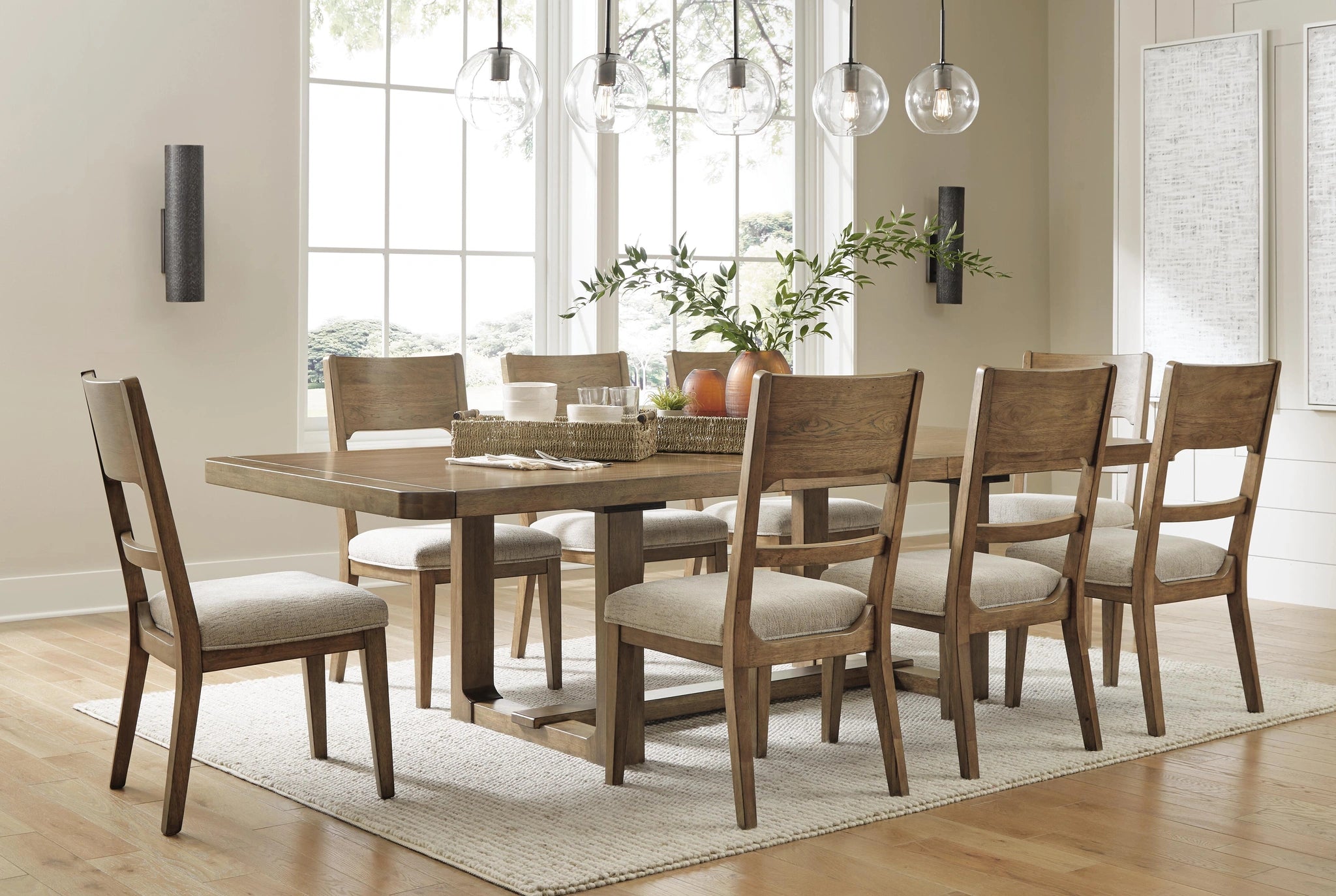 Cabalynn Dining Room Set