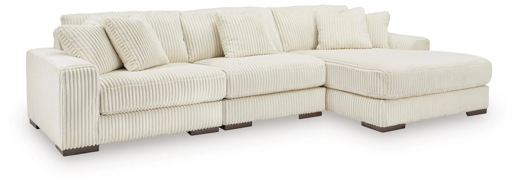 Lindyn Sectional with Chaise