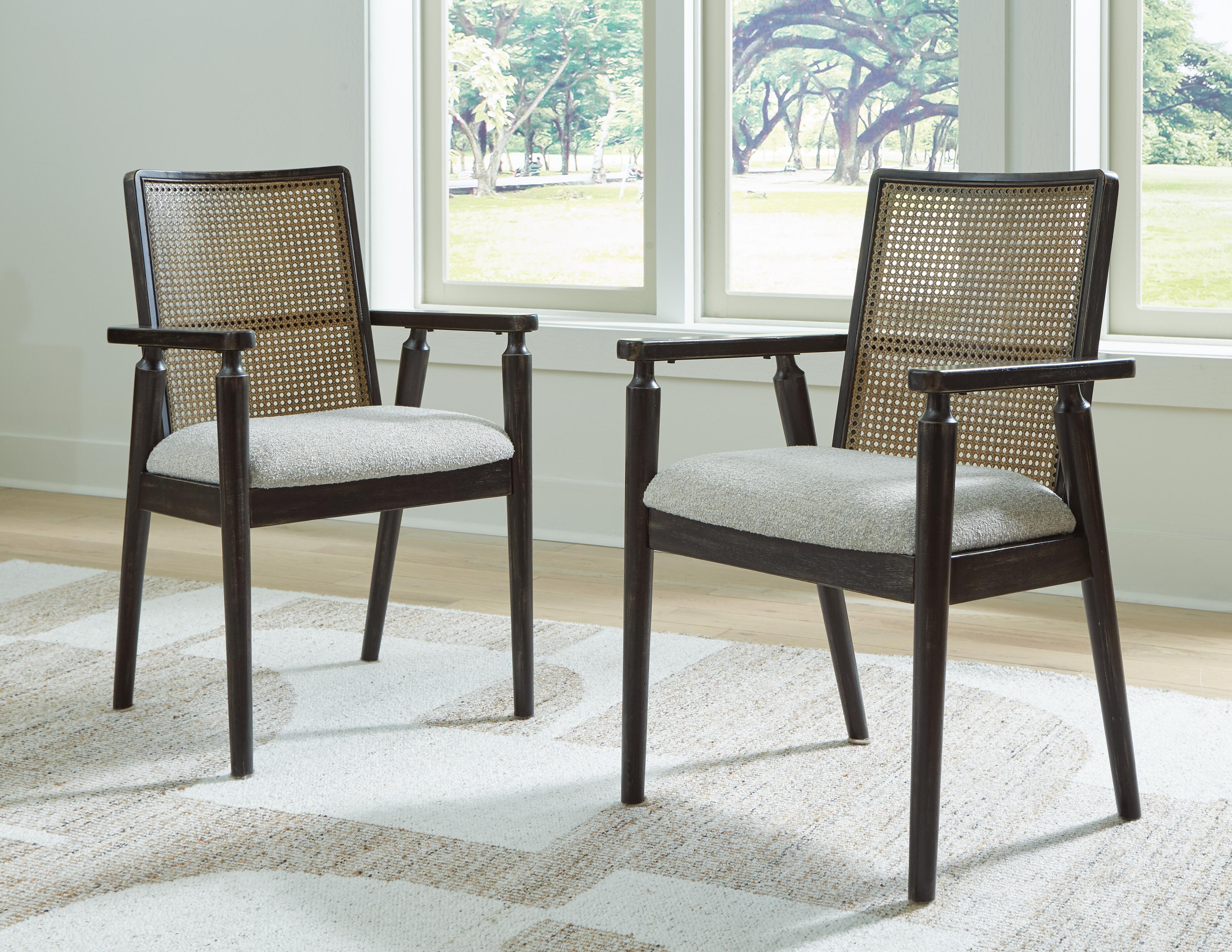 Galliden Dining Room Set