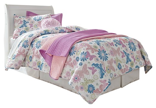 Anarasia Bedroom Set