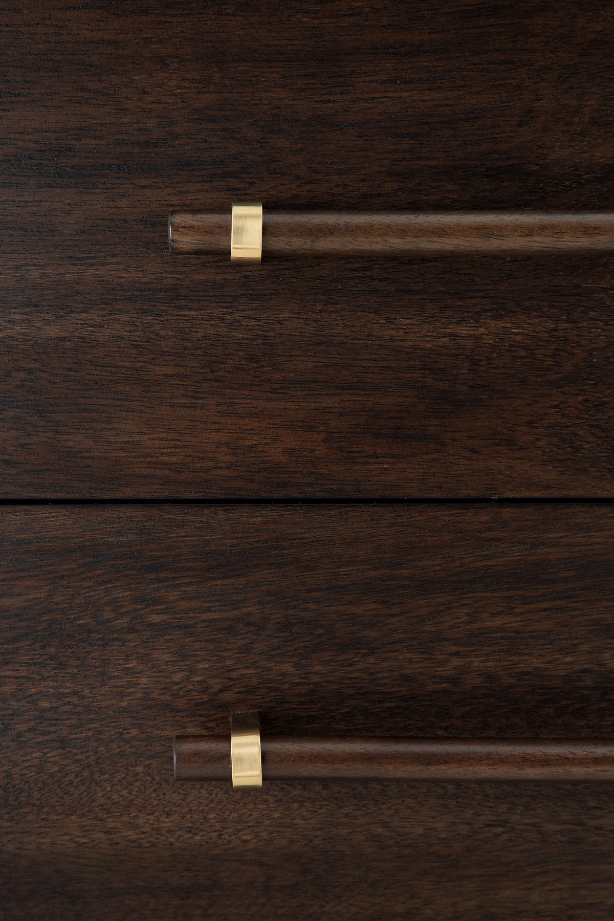 Dantenton Dresser