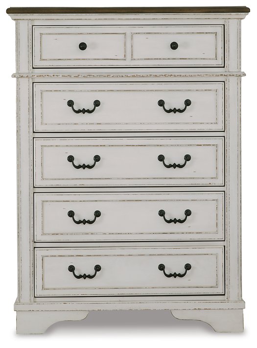 Brollyn Chest of Drawers