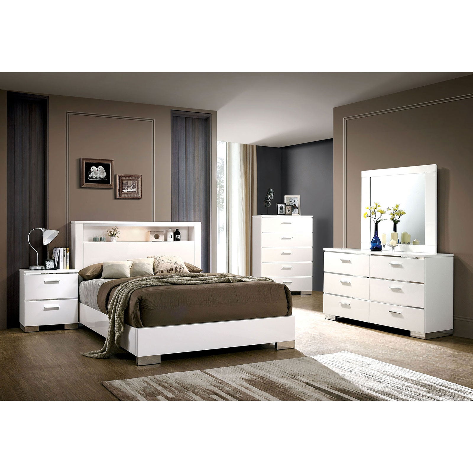 Malte White 5 Pc. Queen Bedroom Set w/ 2NS image